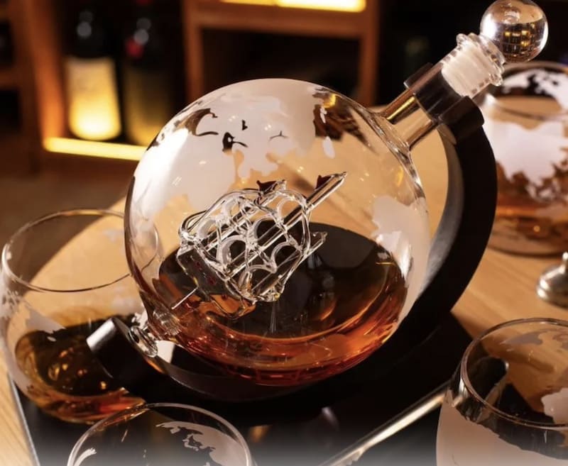 Globe Whisky set - Marangyang glass globe + baso + ice stones + sipit at accessories